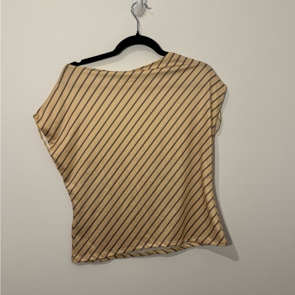 NWT Motel Diagonal Stripe Off-Shoulder Top Size XXL Beige Brown Y2K Stretchy Tee - Picture 5 of 5